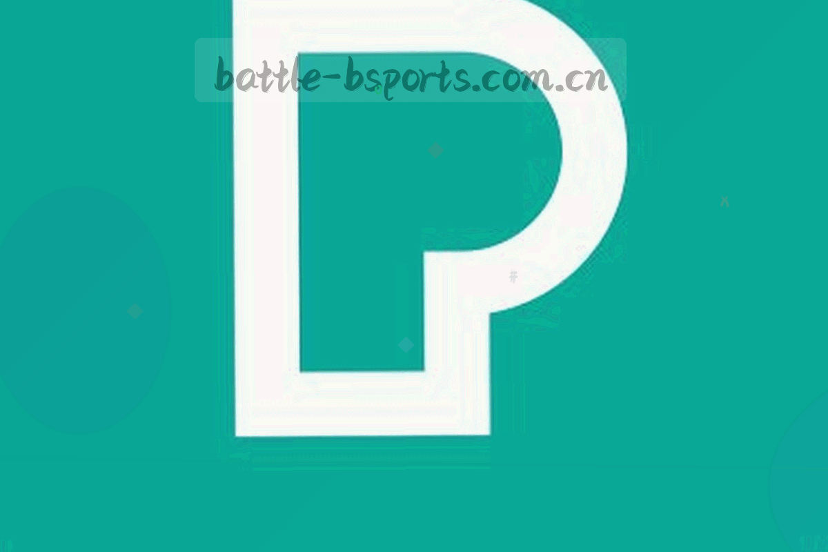 深墨绿底纹上排列的条款编号刻度与战术板线条索引图